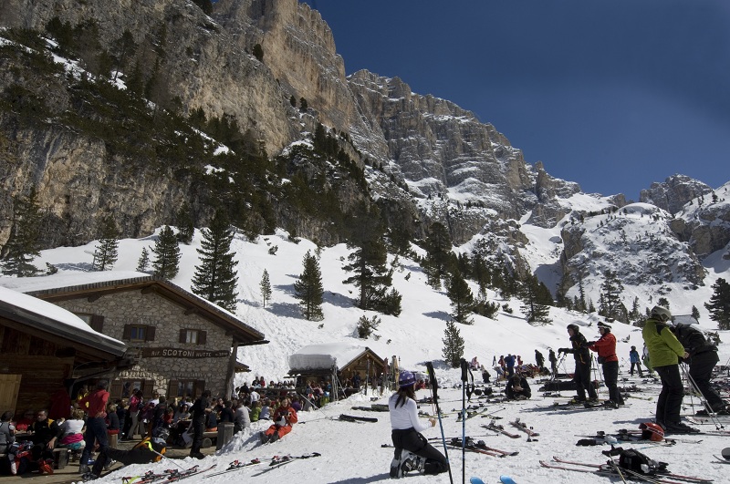 rifugio scotoni